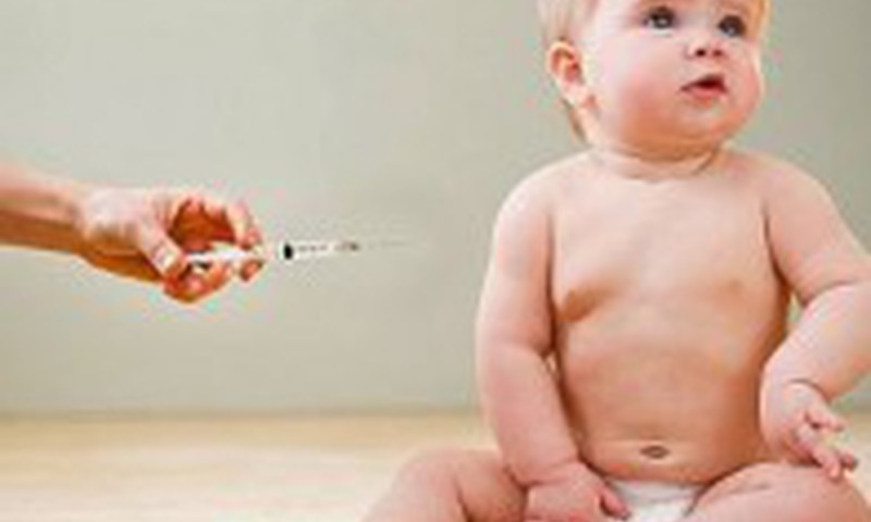 Родители хотят вакцинировать детей от энцефалита и ротавируса бесплатно