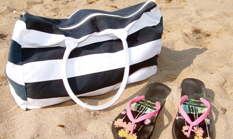 Отправляемся на пляж: собираем сумку