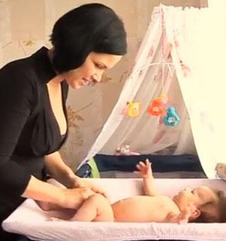 Первое задание в акции влажных салфеток Huggies®