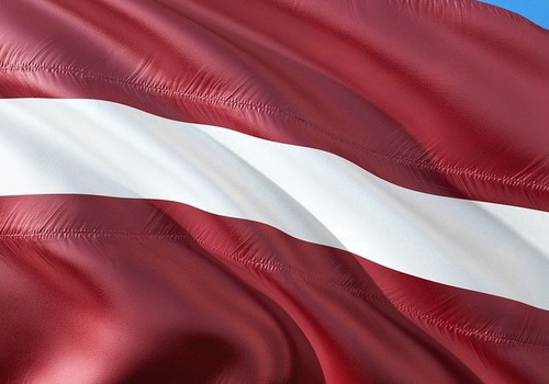 Мамин клуб поздравляет с Днём независимости Латвии!