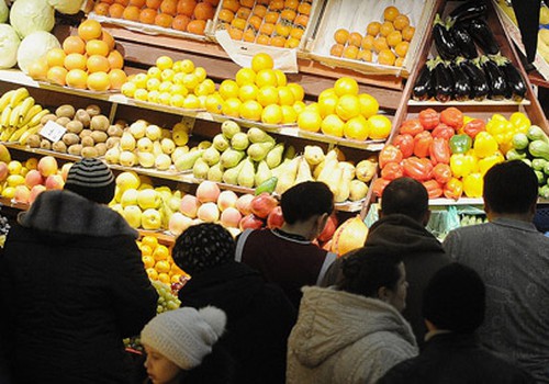 Большинство латвийцев ест фрукты лишь раз в неделю