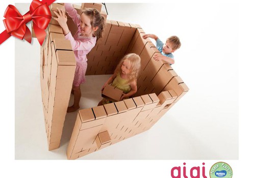 Праздничный каталог подарков Huggies®: GiGi Bloks для маленьких и больших строителей!