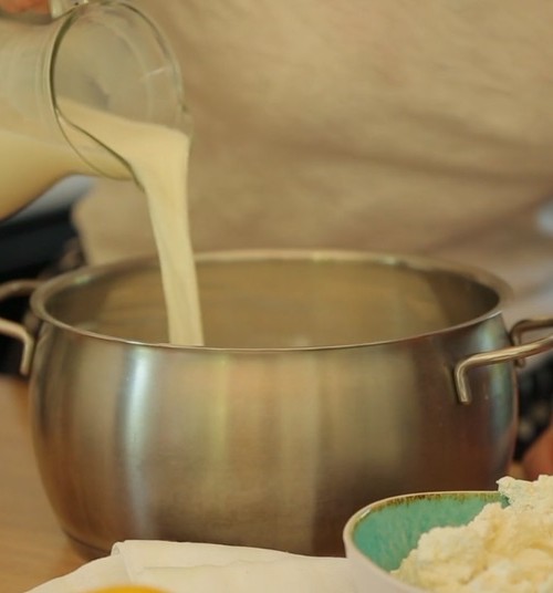 Семейный рецепт - Янов сыр с конопляными семенами
