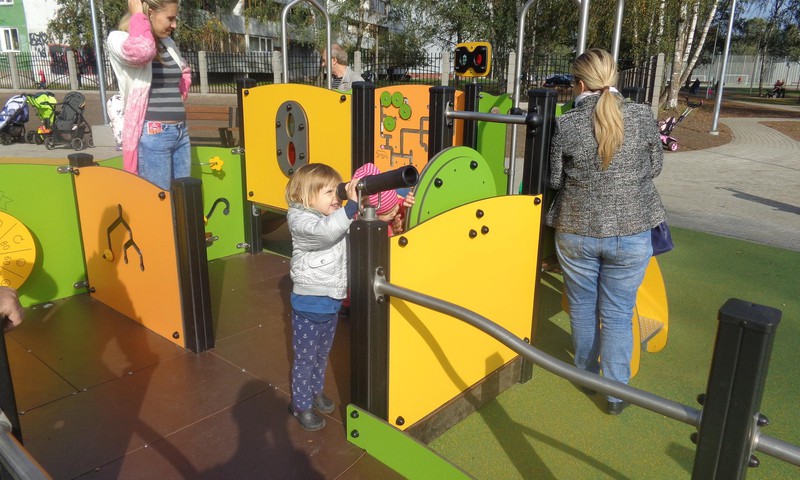 В Риге появилась новая детская площадка