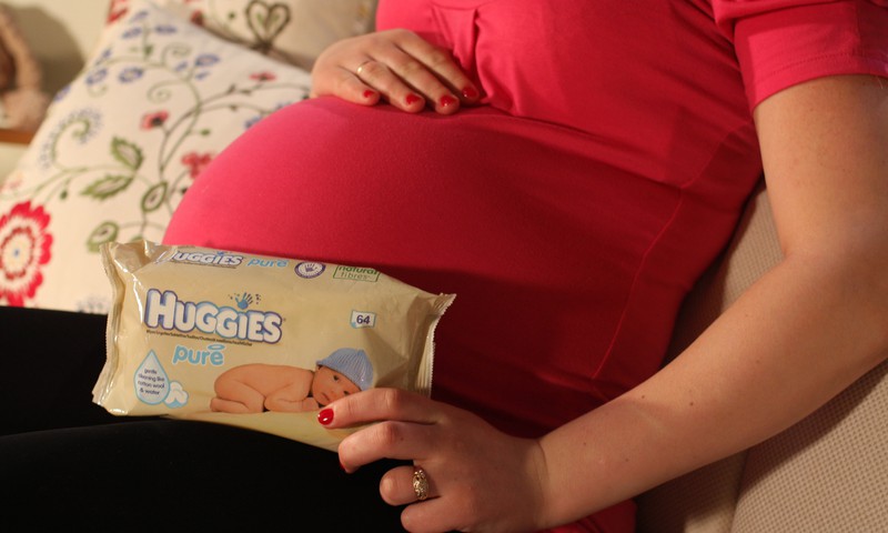 ОПРОС: 78% родителей отдают предпочтение влажным салфеткам Нuggies®