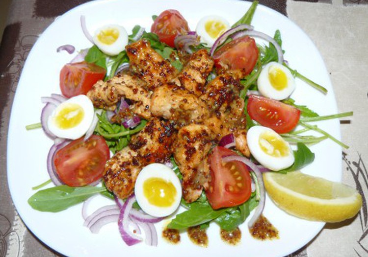 №15 Салат из лосося в горчично-медовом соусе