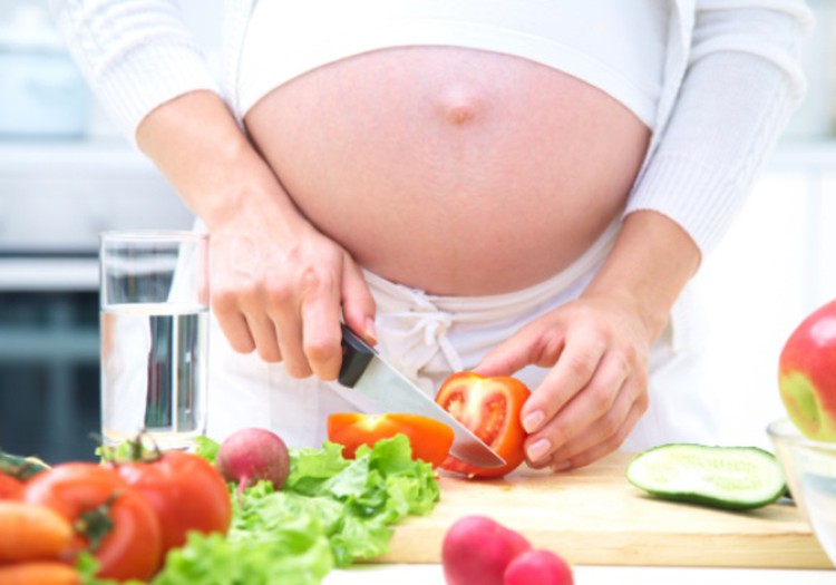 15 полезных продуктов для будущих мамочeк