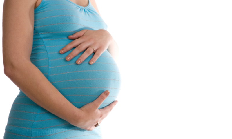 Холодный живот при беременности: почему такое случается