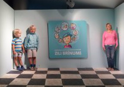 В центре Риги откроют первый научный центр для детей "Zili brīnumi"