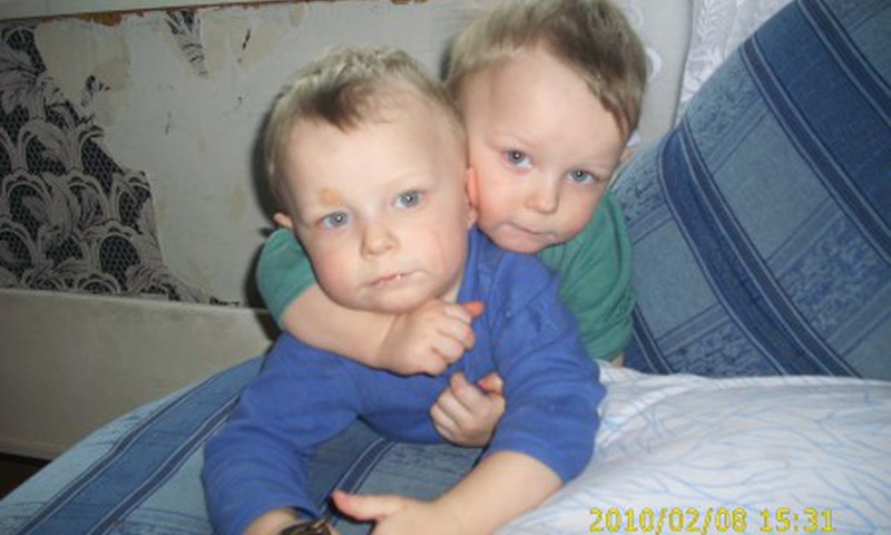 Ваши детки любят целоваться-обниматься?