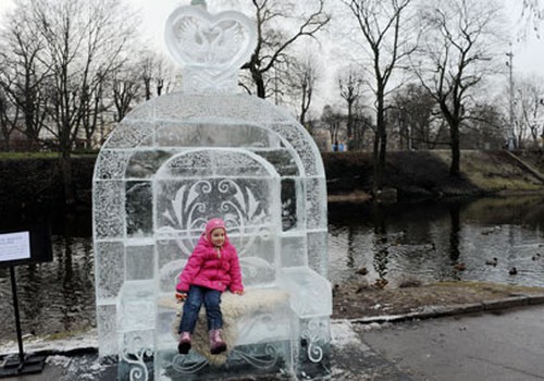 Открыт парк ледовых фигур на Бастионной горке