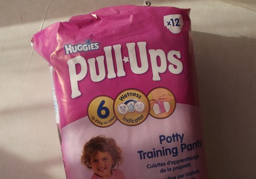 Huggies Pull Ups - а какие трусики носит ваша доченька