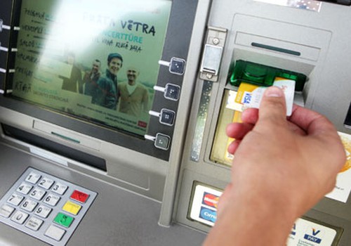 Переход на евро: банкоматы прервут работу 