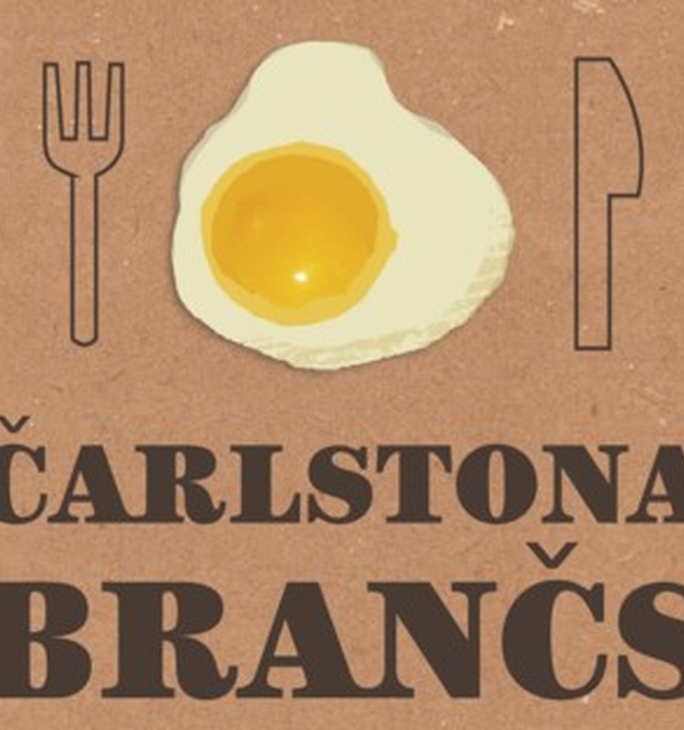 Очень понравился семейный бранч в "Čarlstons"